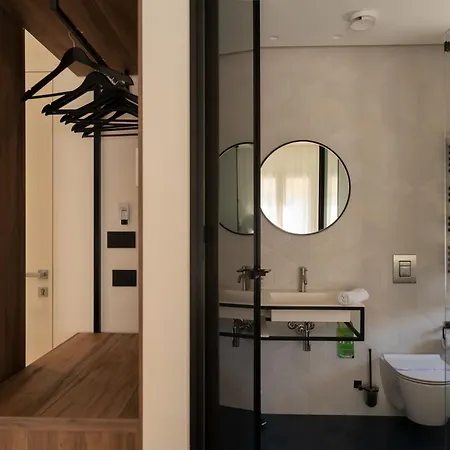 Di Costanza Guest house